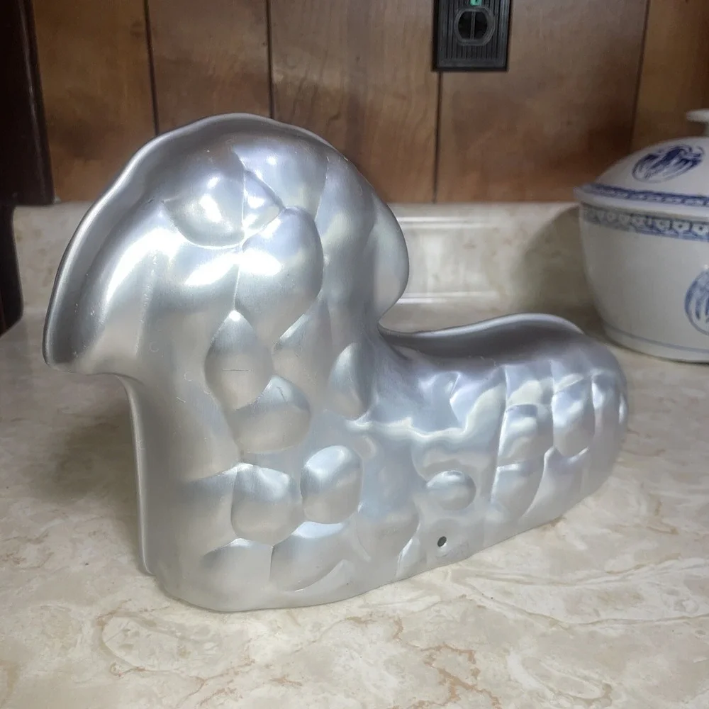 Lamb Cake Mold‎ Two Piece Milton Bakeware